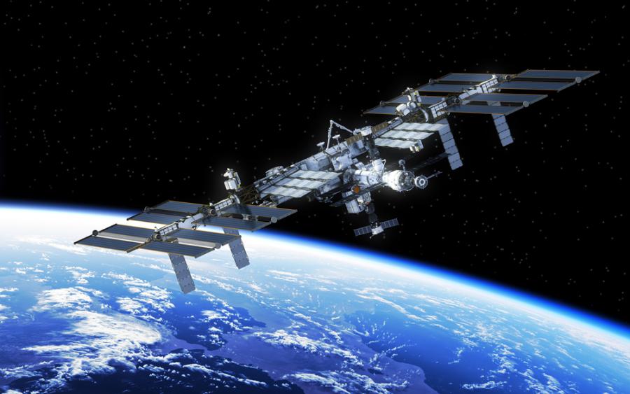 Не е за вярване: НАСА обяви къде и кога Международната космическа станция  ще падне на Земята - Trendy News